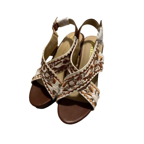 Versona Embroidered and Beaded Platform Sandals Size 8 NWOB - Picture 1 of 14